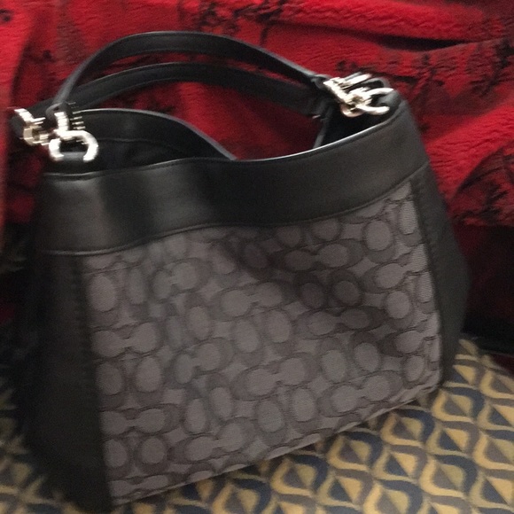 Handbag - Picture 1 of 4